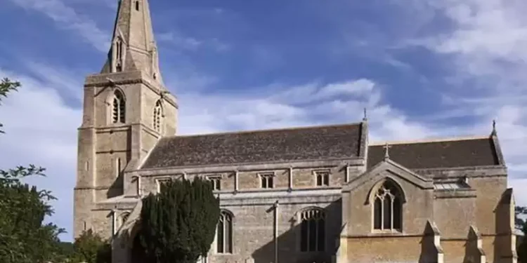 अष्ट्रेलियन पादरीले १९३ वटा बाल यौन दुर्व्यवहार गरेको पुष्टी