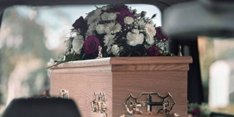 जब मृत घोषित भएकी महिला अन्त्यष्टि गर्न लाग्दा उठिन्…