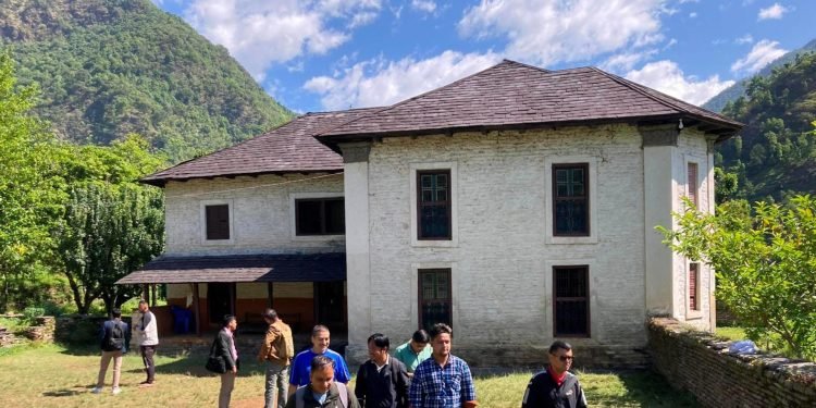 गलकोट दरबार संरक्षण गरिँदै