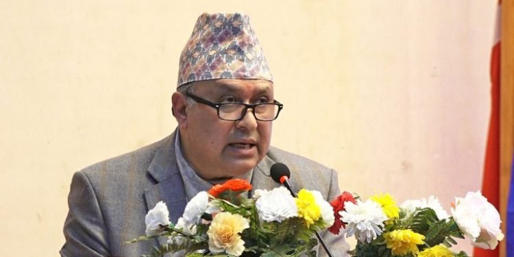 कामु प्रधानन्यायाधीश कार्कीविरुद्ध दर्जन उजुरी