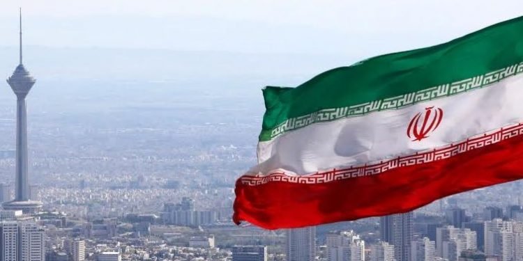 इरानले साउदी अरबमा कूटनीतिक नियोग खोल्ने