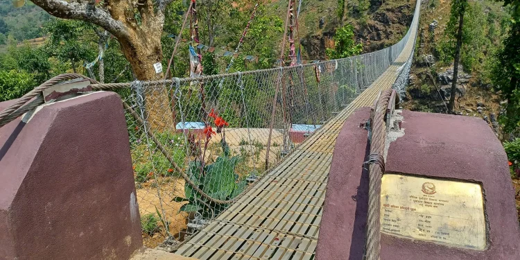 झोलुङ्गे पुललाई केन्द्रित गरी पर्यटनका योजना