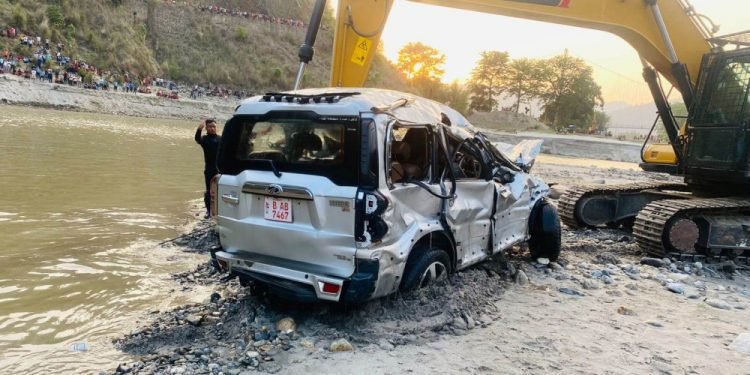 सुनकोशी दुर्घटनाः बेपत्ता जिप र दुई जनाको शव फेला