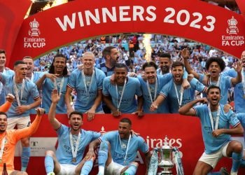 प्रिमियर पछि म्यानचेस्टर सिटीलाई एफए कपको पनि उपाधी