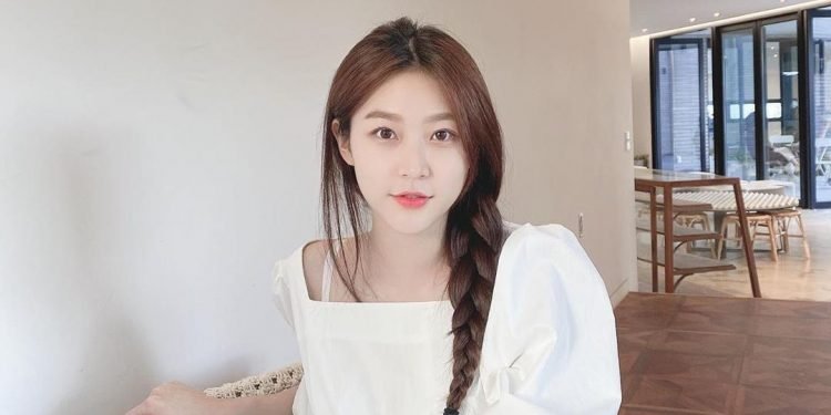 कोरियन ड्रामामा छाइरहेकी किम से–रोन (फोटोफिचर)