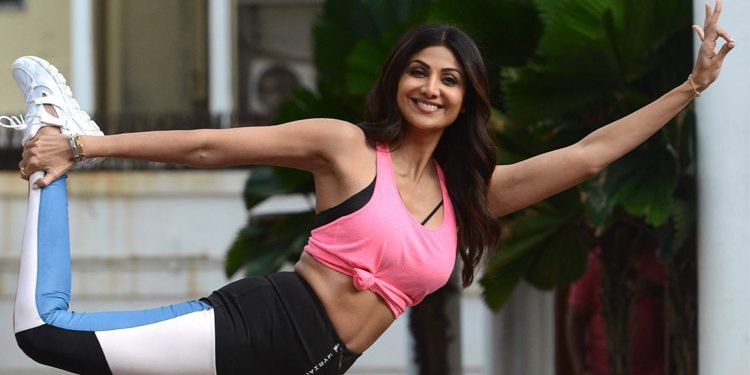 यस्तो छ शिल्पा शेट्टीको फिटनेशको ‘राज’!