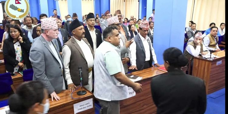 बागमतीमा सत्तापक्ष र प्रतिपक्षबीच टकराव बढ्दै