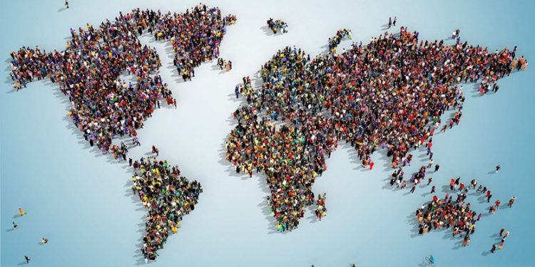 ७७ बर्षपछि विश्वको जनसंख्या घट्ने, कस्तो हुनेछ असर ?
