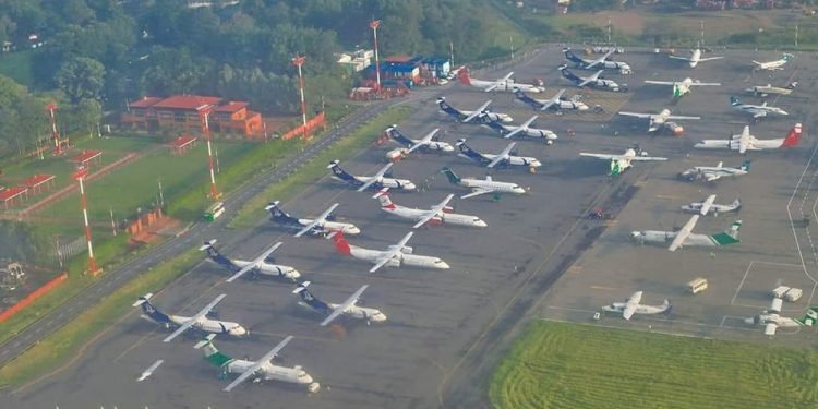 घट्यो हवाई भाडा, कहाँ जाँदा कति ?