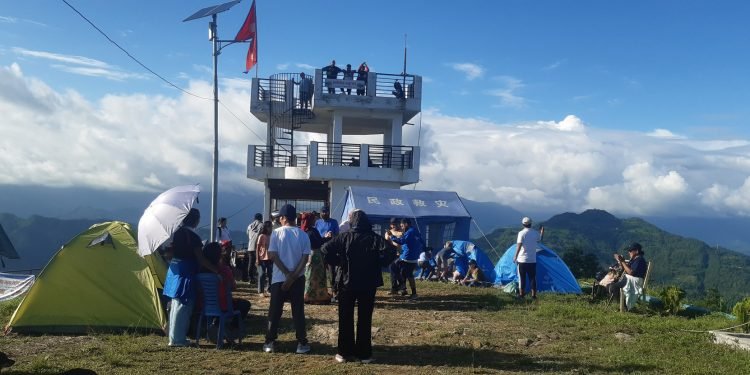 तत्कालीन बेलायती राजकुमार चार्ल्सले पदयात्रा गरेको ‘रोयल ट्रेक’ लाई प्रवर्द्धन गरिँदै