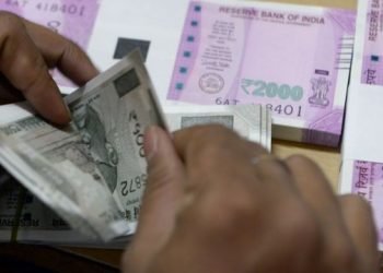 अवैध बजारमा सस्तिए पनि किन नेपाल भित्रिँदैछ १० अर्ब भारु ?