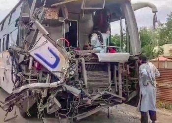 महाराष्ट्रको बुलढानामा सवारी दुर्घनाः छ जनाको मृत्यु, एक्काइस घाइते
