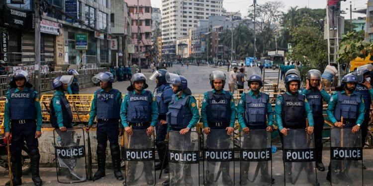 बंगलादेशमा विरोध प्रदर्शनअघि ५०० बढी पक्राउ परेको विपक्षीको दाबी