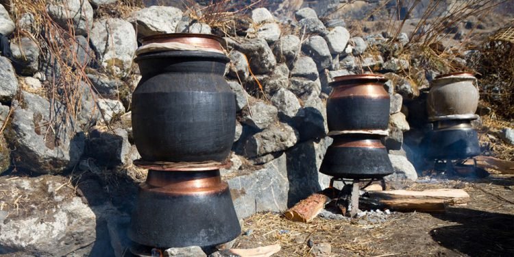 घरेलु मदिराको ‘ब्राण्डिङ’ कति सहज ?