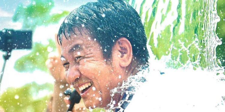 हर्क साम्पाङको पक्षमा अदातलको आदेश