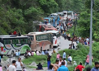 नारायणगढ–मुग्लिन सडक पाँच घन्टापछि सञ्चालनमा