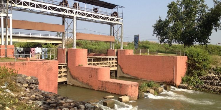 नारायणी लिफ्टबाट पानी छोड्न समय लाग्ने