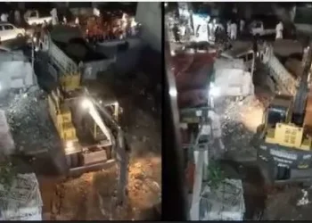 पाकिस्तानमा १५० वर्ष पुरानो हिन्दु मन्दिर भत्काइयो