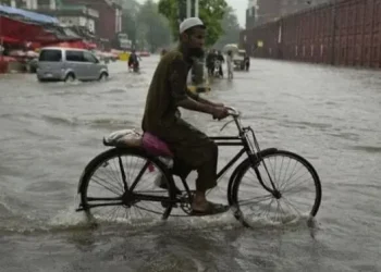पाकिस्तानमा भारी वर्षाका कारण ७६ जनाको मृत्यु