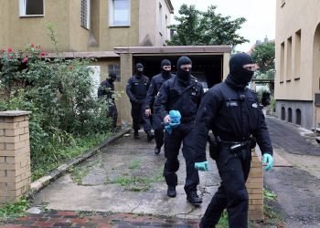 आतङ्कवादी आक्रमाणको योजना बनाएको आरोपमा सात जना पक्राउ