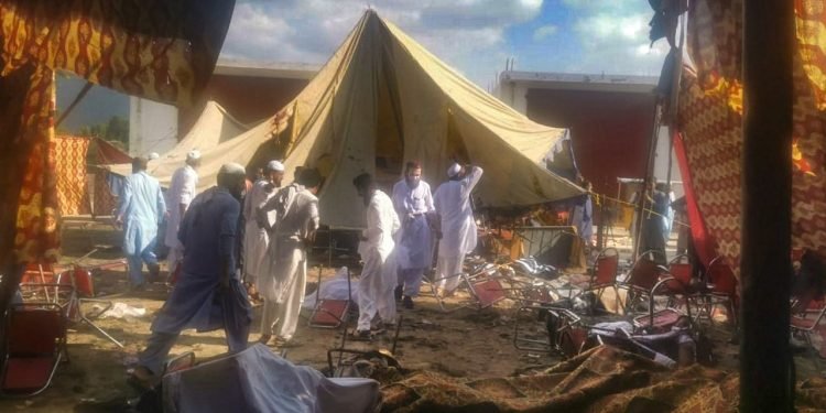 पाकिस्तानमा इस्लामिक पार्टीले गरेको र्यालीमा विस्फोट हुँदा ४४ जनाको ज्यान गयो