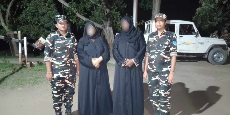 नेपाल आउँदै गरेका २ जना सुडानी महिला पक्राउ