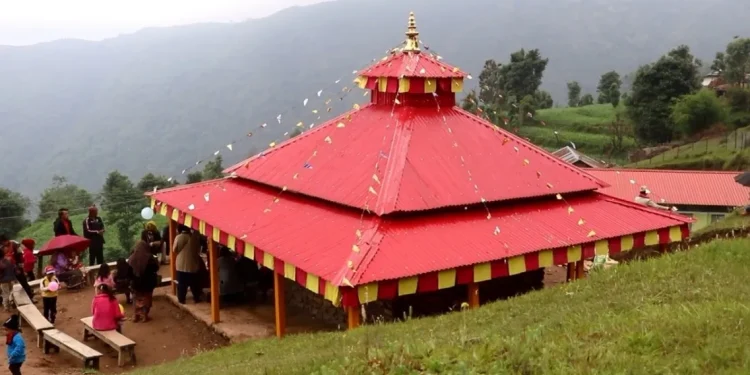 भोजपुर मझौलेको सिद्धेश्वर शिवपञ्चायन मन्दिर ओझेलमा