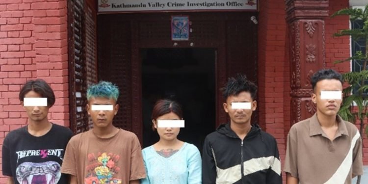 ३० वटा ‘फेसबुक आईडी ह्याक’ गरी साढे १४ लाख ठगी, पाँच जना पक्राउ