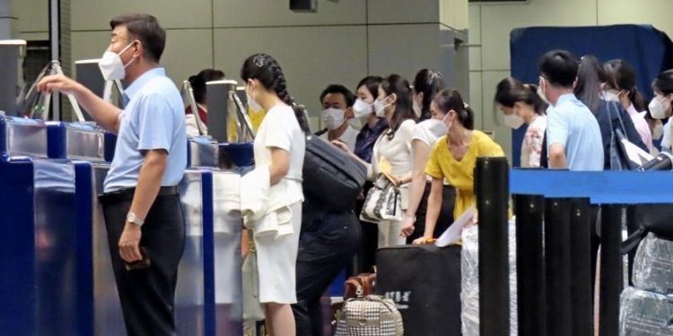 उत्तर कोरियाले बल्ल हटायो कोभिड प्रतिबन्ध