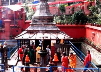 भक्तपुरको ख्योपुखुमा दर्शनार्थीको घुइँचो