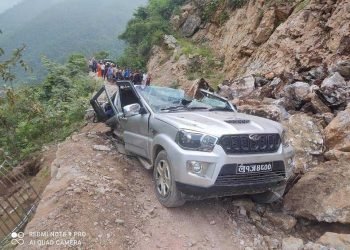 पाल्पाको जोर्ते पहिरोमा स्कार्पियो जीप पुरिंदा एक महिलासहित तीन जनाको मृत्यु, आठ घाइते