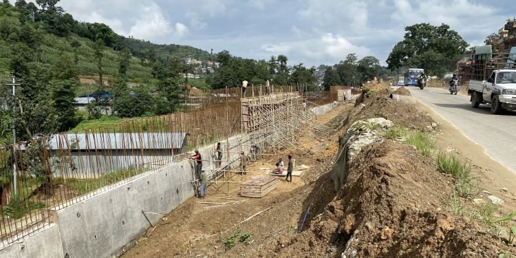 लगातार दुई युवाको ज्यान गएपछि राजमार्ग विस्तार सुरक्षित तरिकाले गर्न निर्देशन