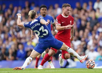 इंग्लिस प्रिमियर लिगमा लिभरपुल र चेल्सीको बराबरी