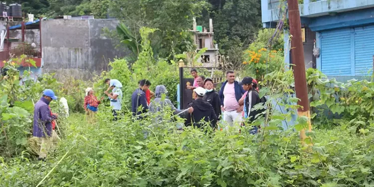 सकियो पोखराको फिर्के खोलाको सिमाङ्कन, खोलामाथिनै घर
