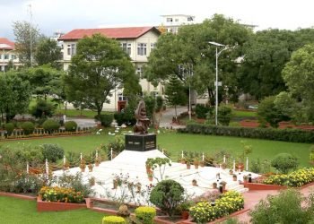 प्रहरी प्रधान कार्यालयमा व्यापारीको भीड