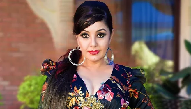 सामाजिक सञ्जालबाट हुने हिंसा सहन बढी शक्ति चाहिन्छः अभिनेत्री मानन्धर