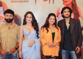 फरक विधाको चलचित्रमा स्वस्तिमा