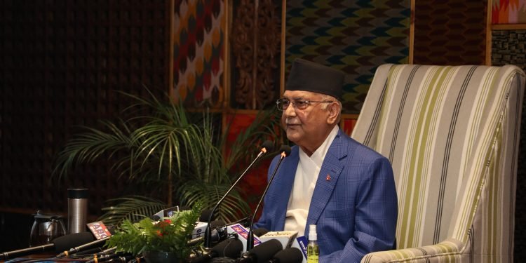 राष्ट्रिय हितमा काम गर्दा अरुको जायज हितलाई पनि ध्यान दिनुपर्छ : अध्यक्ष ओली