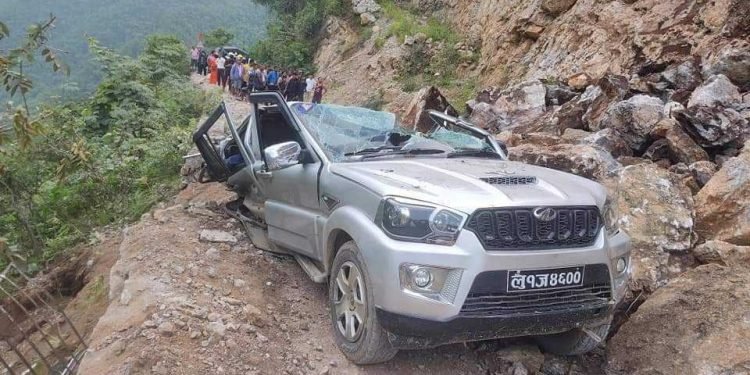 पाल्पा जोर्ते दुर्घटना तीन जनाको मृत्यु, आठ घाइते