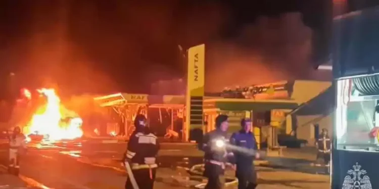 रुसको पेट्रोल पम्पमा आगलागी, २७ जनाको मृत्यु