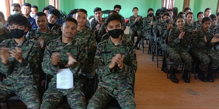 नेपाली सेनाद्वारा विद्यार्थीलाई ‘राष्ट्रिय सेवा दल’ तालिम