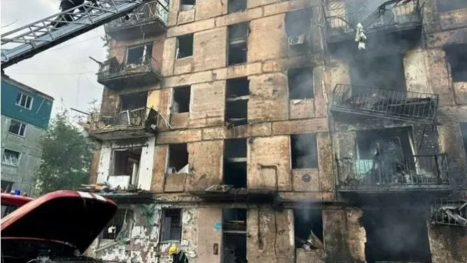 युक्रेनी राष्ट्रपतिको गृहनगरमा रुसी आक्रमण, चारजनाको मृत्यु