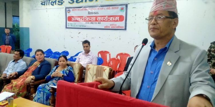 विकासका नाममा राजनीति नगरौँ : मन्त्री गुरुङ