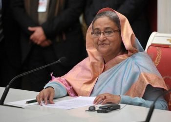 बंगलादेशकी प्रधानमन्त्री शेख हसिनाद्वारा हिन्दू समुदायलाई आफूलाई अल्पसंख्यक नठान्न आग्रह