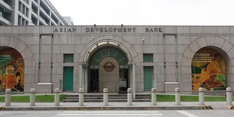 अर्को वर्ष नेपालको अर्थतन्त्र सुधार हुन्छः एशियाली विकास बैंक