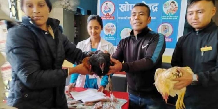 गर्भवती र सुत्केरीलाई ‘आफैँ पाल्दै, आफैँ खादै’ कार्यक्रम