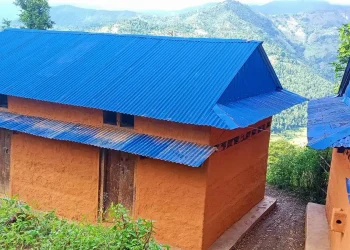नयाँ पुस्ता सहर केन्द्रित बन्दा रित्तिँदै गाउँघर