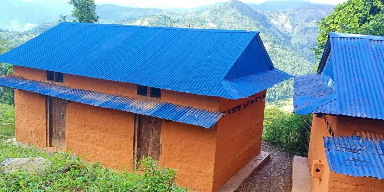 नयाँ पुस्ता सहर केन्द्रित बन्दा रित्तिँदै गाउँघर