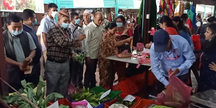 उत्पादन प्रवर्द्धनका लागि साप्ताहिक कृषि हाटबजार