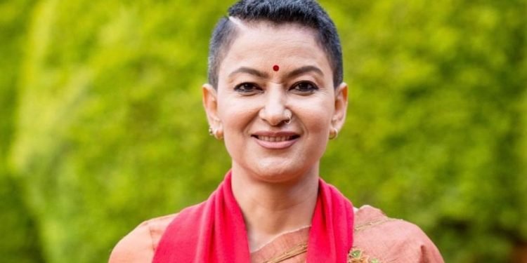 झरना थापाले किन लेखिन् – मर्नु न बाँच्नुको पीडा भइरहेको छ !